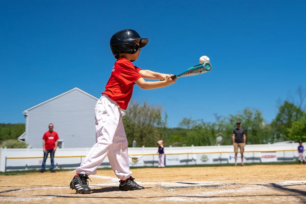 baseball, little league, youth, kids, sports, baseball bat, glove, pitch, outfield, game, athletes, teeball